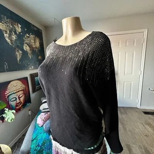 Liquid by Sisoni Black Knit Top with Silver Bling Size M - Picture 1 of 6
