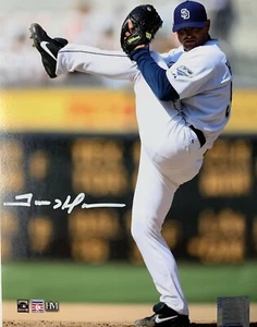 Padres TREVER HOFFMAN Firmado 8x10 AUTO Foto #5b AUTO ~ HOF '18 ~ 601 Salvados - Imagen 1 de 1