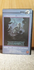 2000 Maniacs VHS - Foto 1 di 4