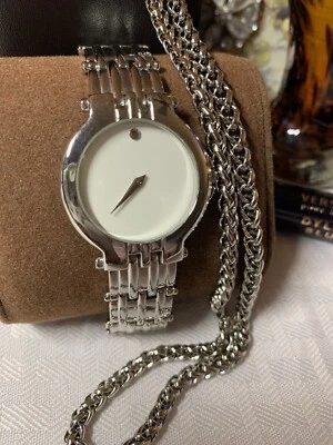 Reloj de pulsera similar a Movado Bold, 9” pulgadas, nuevo con etiquetas Foto 1 de 4