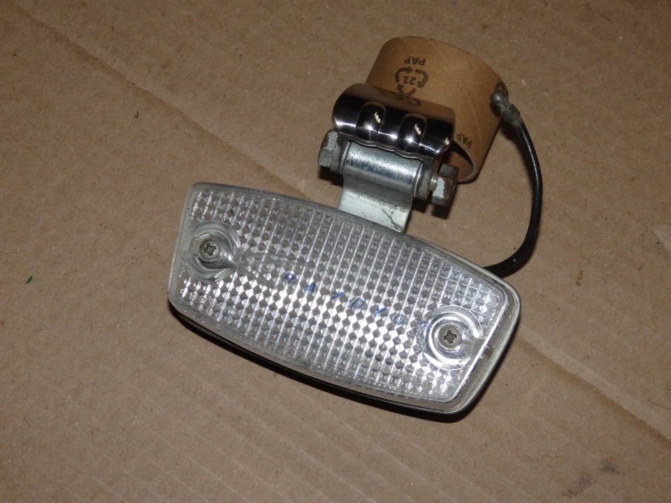 LUZ DE MARCHA ATRÁS RAYDYOT AUSTIN FORD MG CANTANTE SUNBEAM TRIUMPH VAUXHALL WOLSELEY - Imagen 1 de 3