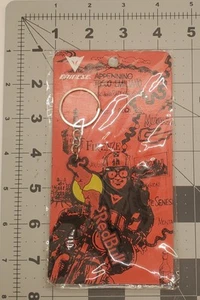 Red Bull Rubber Keychain - Picture 1 of 5