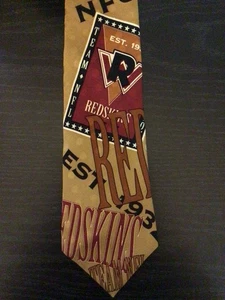 R & M Studios Washington Redskins Necktie NFC Gold & Burgundy Silk - Picture 1 of 3