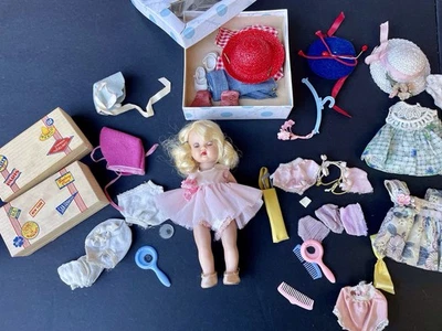 Nancy Ann Storybook Muffie Vintage doll NASB 1950s + Dress Clothes Lot - Image 1 of 4