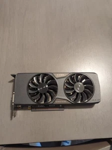 GeForce GTX 950 - Picture 1 of 5