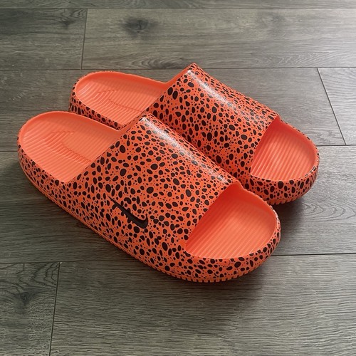 Sandali Nike Calm Electric Total Orange stampa ossidiana scura uomo 11 slide