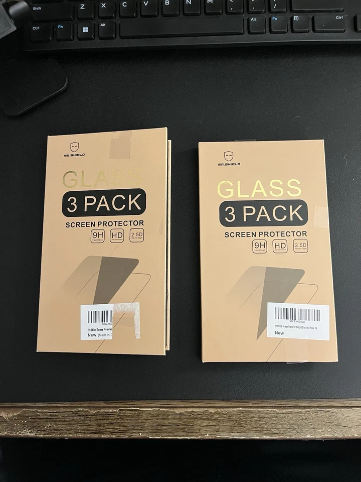 Протектор экрана Mr.Shield закаленное стекло для iPhone 13/14 (упаковка 5 шт.) - Изображение 1 из 1