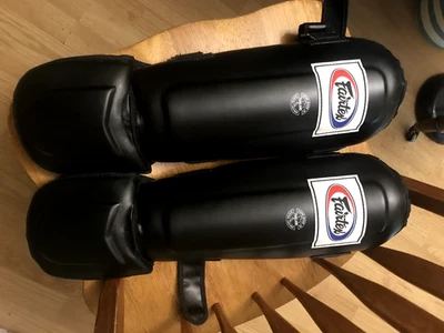 Caneleiras Fairtex  - Imagem 1 de 2