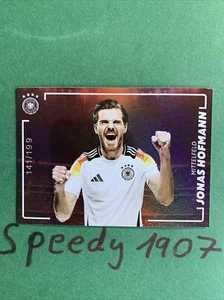 Nazionale Panini DFB Germania Vittorioso Rosso Hofmann Numerato #141/199 VIC-06 - Foto 1 di 1