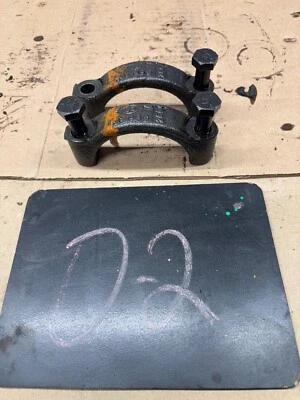 1981 86 1987 年道奇 D100 D150 4WD 4X4 前轴 DANA 44 托架安装盖 S — 第 1/4 张图片