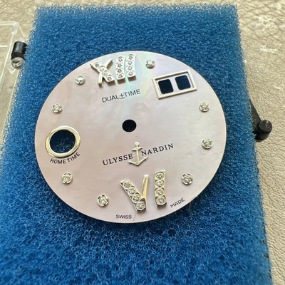 Ulysse Nardin двойной циферблат часов розовый швабра с бриллиантами  - Изображение 1 из 4