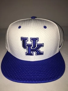 Nike TRUE Performance Dri-Fit UK Kentucky Wildcats Hat Fitted White Blue Cap UK - Picture 1 of 6