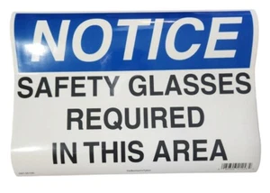 Gafas de seguridad requeridas en esta área 10"" x 14"" letrero de seguridad OSHA paquete de 25 - Imagen 1 de 3