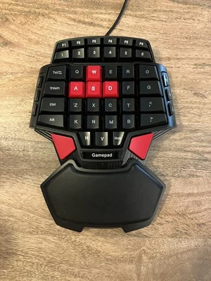 Hitman Deluxe T9 46 Key One Handed USB Wired Gaming Ergonomic Keyboard Keypad - Image 1 of 4