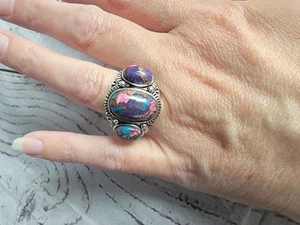 Pink Oyster Copper Turquoise 925 Sterling Silver Ring Size 7.75 3 Stone Ring - Picture 1 of 10