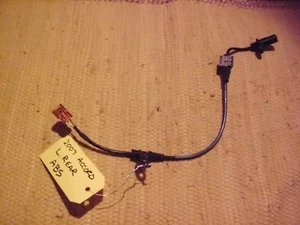 Sensor de velocidad de rueda ABS trasero izquierdo para Honda Accord B23 2003-07 - Imagen 1 de 1