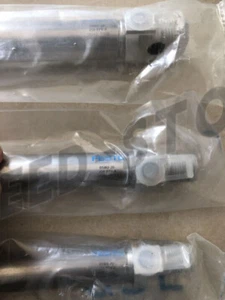 1PCS New Festo DSNU-20-250-PPV-A 19243 Cylinder - Picture 1 of 1