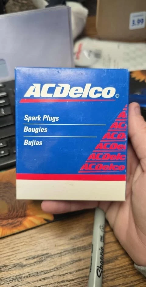 Bujía convencional ACDelco R44XLS Foto 1 de 2
