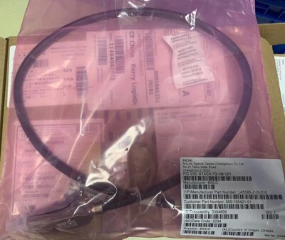New Cisco STACK-T3-1M Type 3 Stacking Cable for Catalyst 9300 - Image 1 of 3