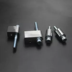 Kit de extensión de piso para conductor de motocicleta de 1 1/4"" para Harley Street Glide CVO - Imagen 1 de 7