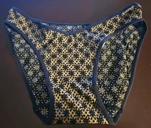 Nwt Icy Hot Bikini Panties Size M - Picture 1 of 3