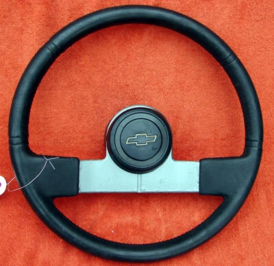 Chevy S10 Blazer 1992 volante original Foto 1 de 3