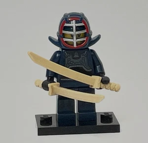 Lego Collectible Minifigure Series 15, Set # 71011 - Kendo Fighter - Picture 1 of 3