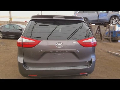 Console Front Rear Without Sunroof Fits 15-20 SIENNA 6732009 Foto 1 de 4