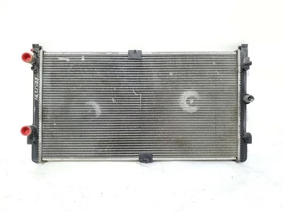 Radiador 2.8 AT FWD OEM 2002 2003 Volkswagen Eurovan Foto 1 de 4