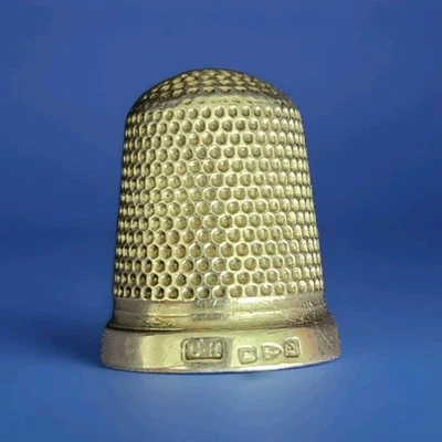 Dedal de plata esterlina maciza Charles Horner Chester 1888 patrón liso antiguo Foto 1 de 4