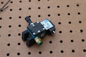 MAC 45A-AA1-DDAJ-1KA SOLENOID VALVE 24VDC 5.4W - Picture 1 of 2