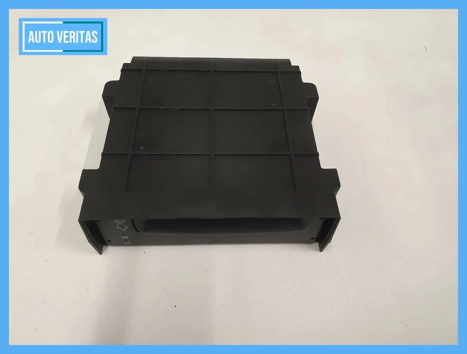 Original Alfa Romeo Calculator Navigation 60656079 / 5WK76017 - Image 1 of 4