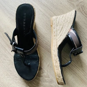 Burberry Nova Check Patent Leather Espadrille Wedges SZ 39 SB-E - Picture 1 of 5