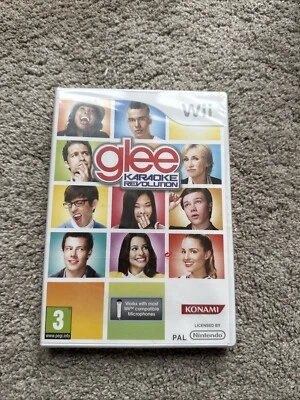 New Karaoke Revolution Glee by Konami for Ninetendo Wii - PAL - KH56 - Image 1 of 2
