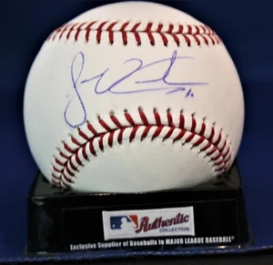 Signed José Quintana Official Rawlings Major League Baseball with COA - Picture 1 of 1