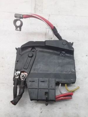 Módulo de distribución de energía 2013 Ford Focus 5-6-9P CV6T-14K733-AAG 2 Foto 1 de 4