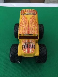 HOT WHEELS Marvel X-Men Yellow Monster Truck 1:64 Scale B330 - Picture 1 of 8