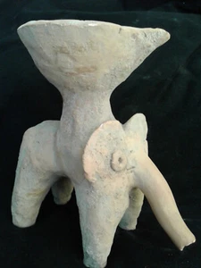 Ancient Teracotta Elepant Holding Bowl Indus Valley 1000 BC #JB111 - Picture 1 of 12