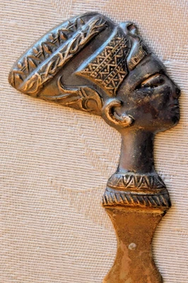 LOVELY VINTAGE SILVER MARKED EGYPT EGYPTIAN REVIVAL ? NEFERTITI LETTER OPENER - Image 1 of 4