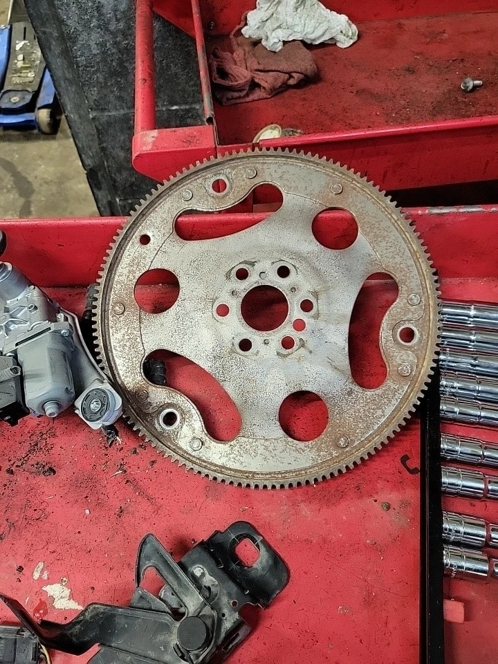 Chevrolet Equinox 2010-2017 transmisión volante placa flexible CGWJ2 Foto 1 de 4