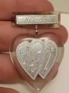 Original WW2 -Metal/ Plastic Sweetheart Pin 1945 dated - Picture 1 of 6