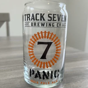 Track 7 Brewing Co Panic IPA 16 Unzen Bierglas Dose-Stil Pint Sacramento CA - Bild 1 von 15