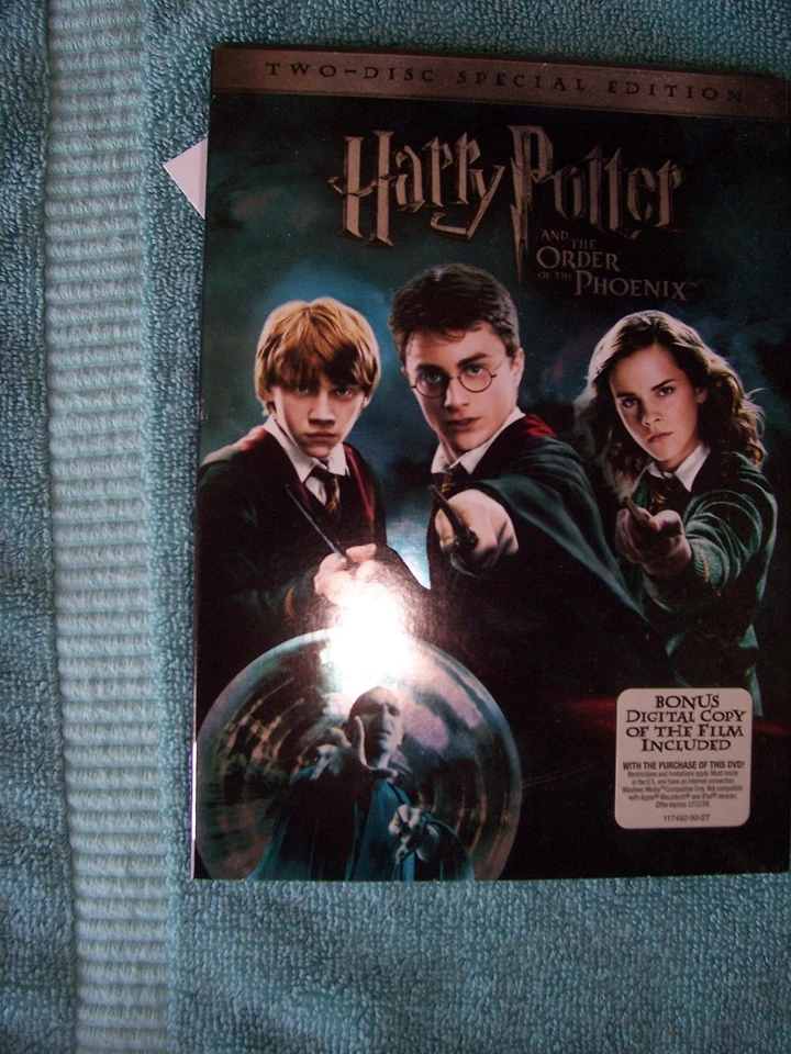 Harry Potter and the Order of the Phoenix (Two-Disc Special Edition) - Image 1 of 1