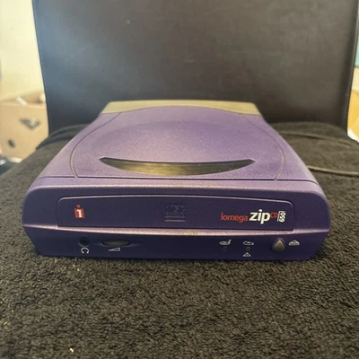 Iomega ZIPCDUSB ZIP CD 650 CD-R/RW External USB Drive CD-ROM ONLY, NO PSU - Image 1 of 4