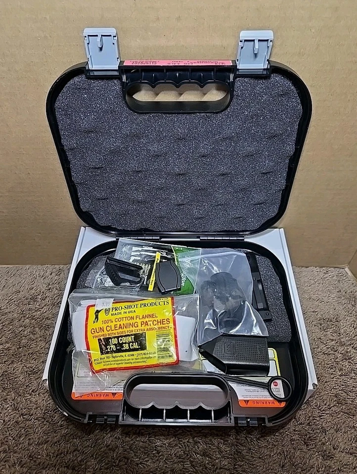 Glock G19 Gen 5 Hard Case with Collimator Sight & Accessories - Image 1 of 4