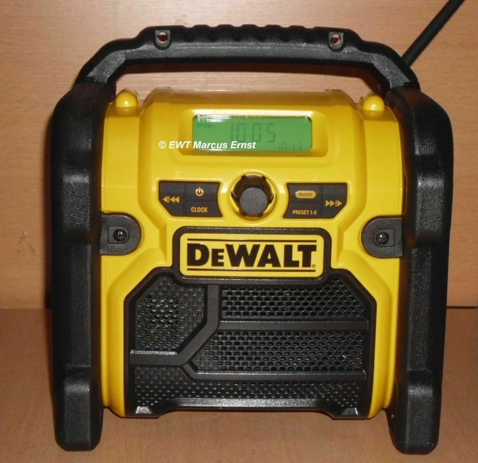 DeWalt  DCR019 10,8 - 18 V Akku & Netz Baustellenradio  DCR 019 - Bild 1 von 1