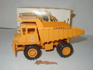 CATERPILLAR 769 B MULDENKIPPER HELLGELB #276.7 GESCHA 1:50 OVP - Picture 1 of 1