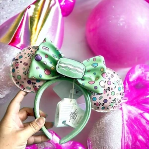 2023 Disney Parks Loungefly Scented Macaroon Minnie Ears Pink & Green BNWT - Imagen 1 de 3
