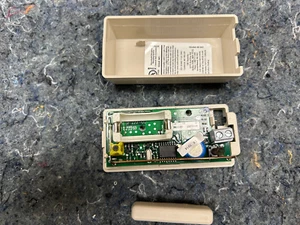 GE/Interlogix NX-650 Wireless Door/Window Sensor with Magnet - Picture 1 of 4