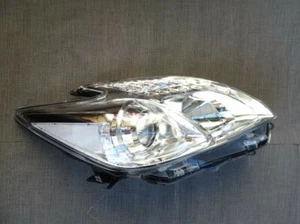 TOYOTA PRIUS HEADLIGHT LAMP FRONT DRIVER SIDE RH 12 to 2015  - Picture 1 of 12